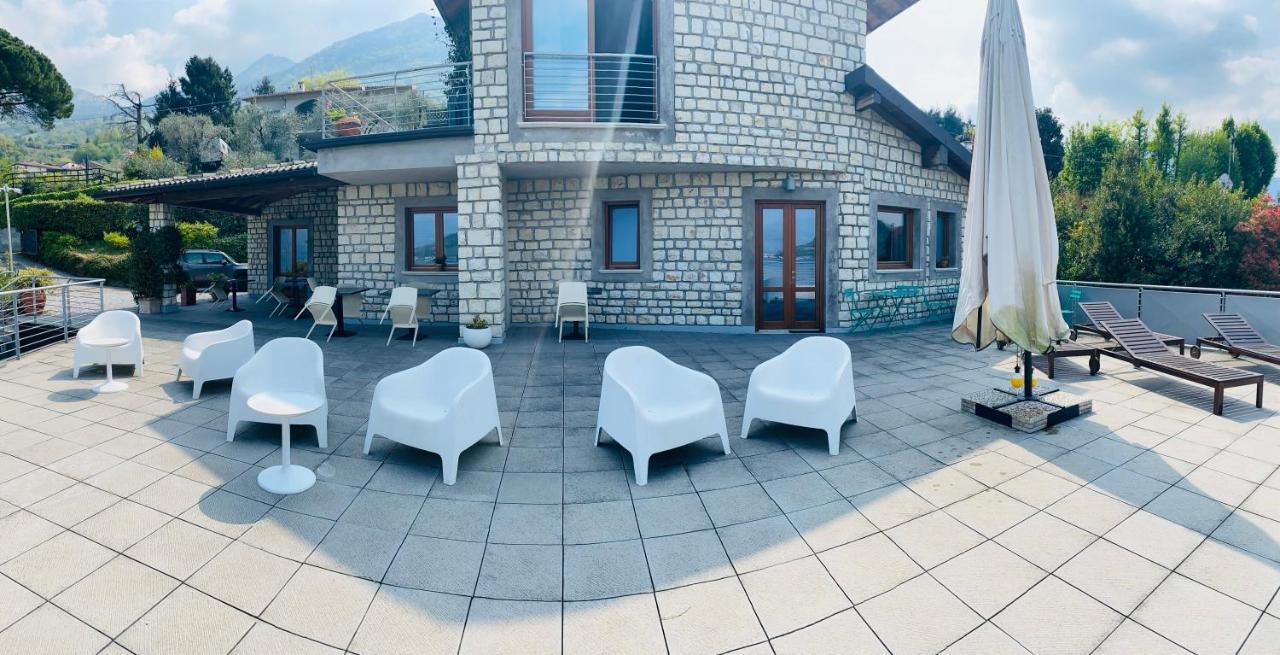 Vela Di Soleville Camere Con E Senza Vista Lago Con Ristorante & Pizzeria ซาเลมาราซิโน ภายนอก รูปภาพ