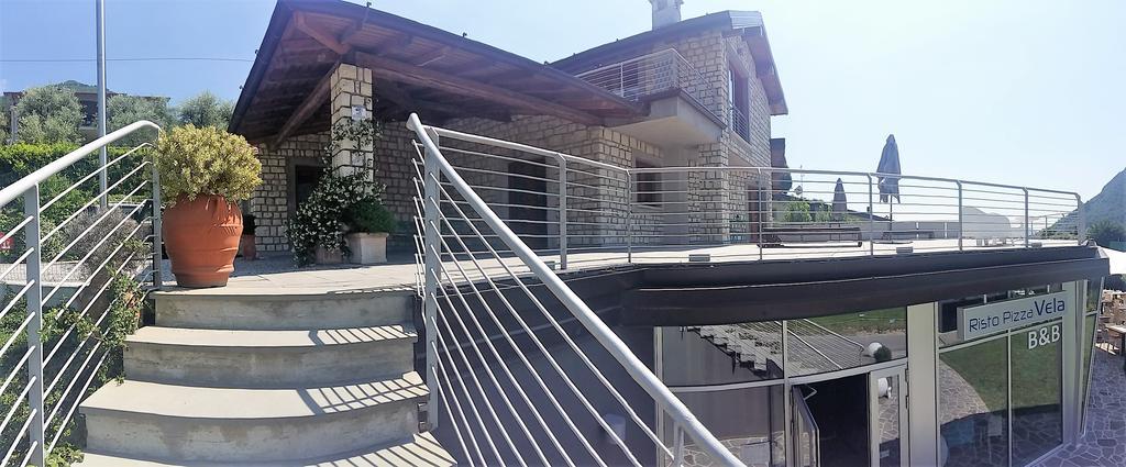 Vela Di Soleville Camere Con E Senza Vista Lago Con Ristorante & Pizzeria ซาเลมาราซิโน ภายนอก รูปภาพ